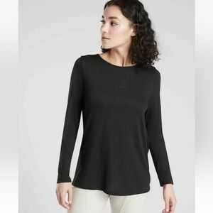 NWT Athleta Waterfall Front Long Sleeve Top
